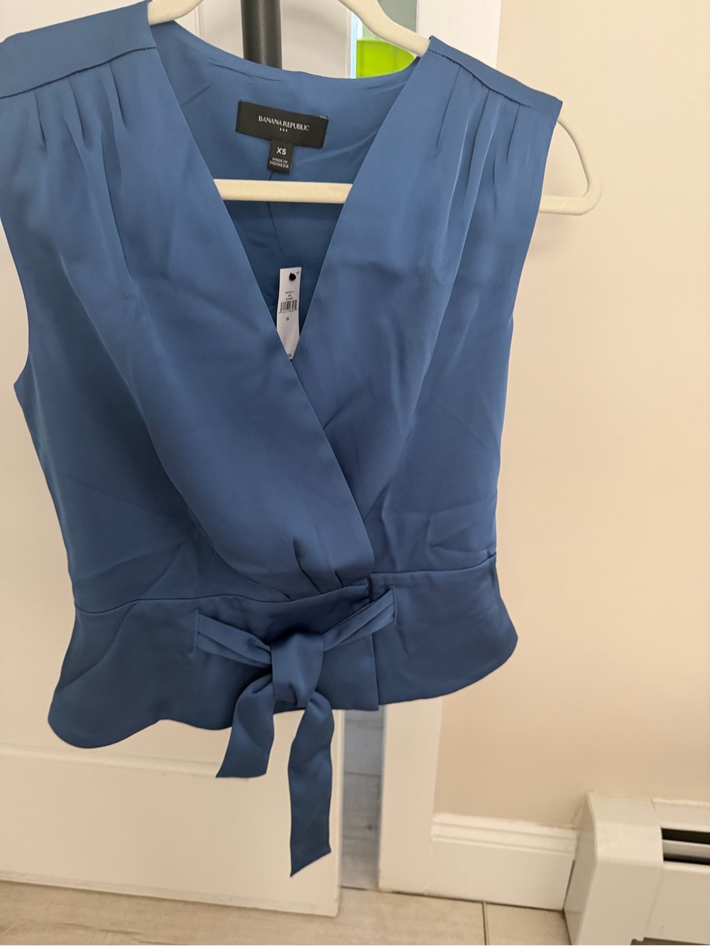 Banana Republic Slate Blue Sleeveless Tie-Waist Wrap Blouse